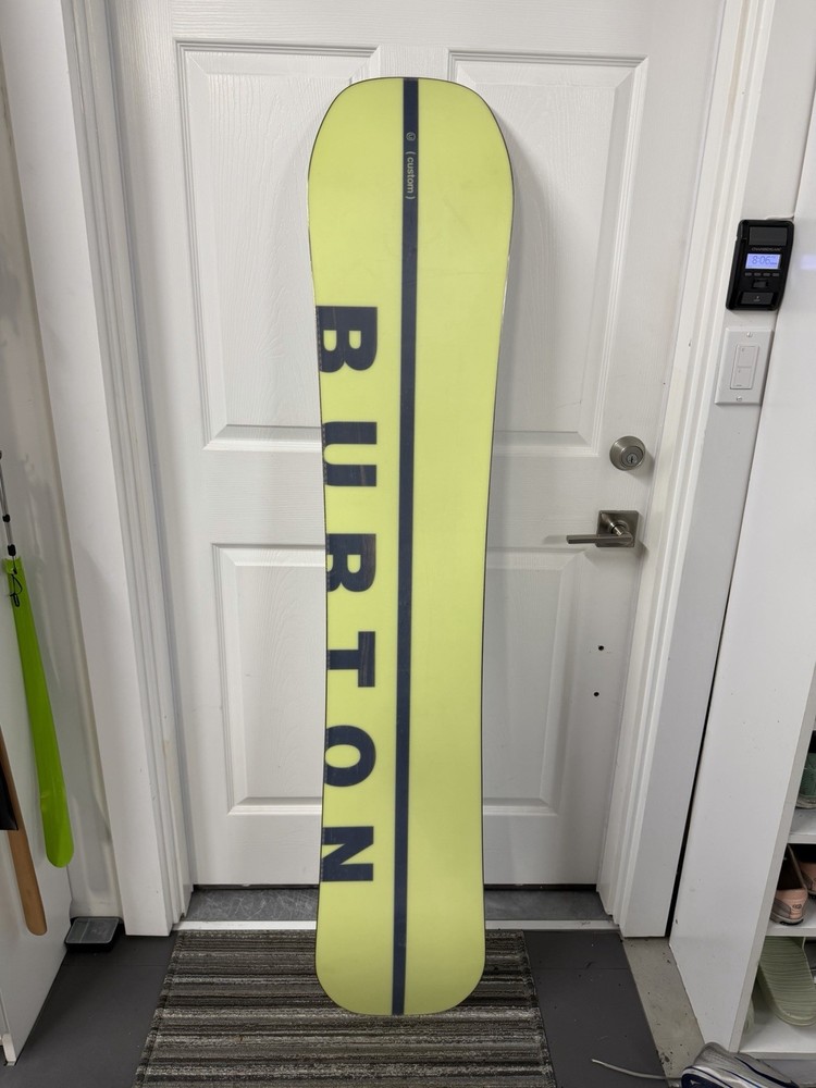 Burton Custom Flying V Snowboard Size 162cm