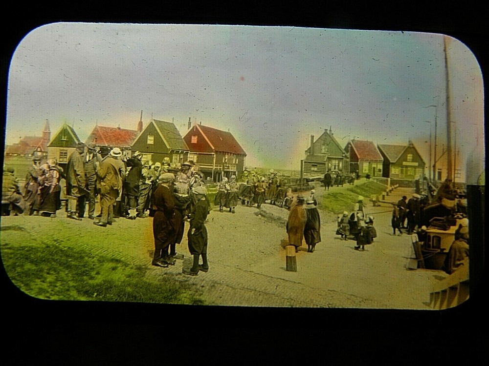 B10-74181. ca 1890 handcolored magic lantern slide Arriving Marken Netherlands