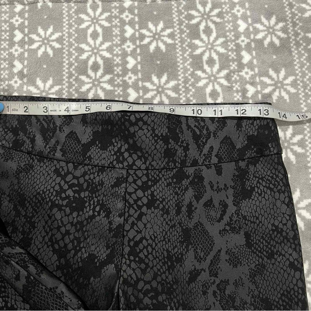 New Tina Stephens Black Snake Print Pull On Pants Size 2