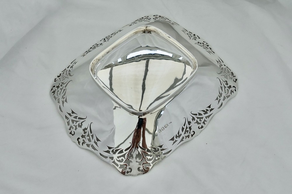 RARE GEORGE VI HM STERLING SILVER PIERCED RECTANGULAR FRUIT BOWL 1938