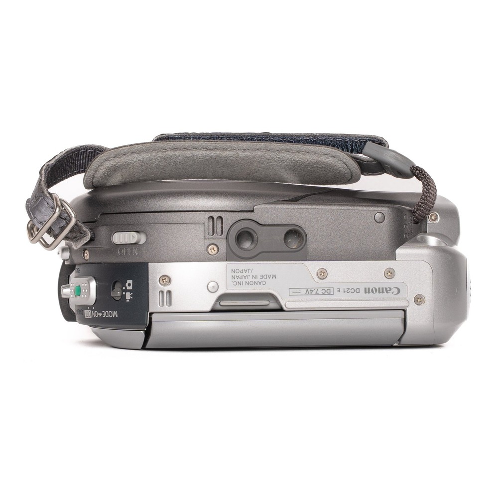 Canon DC21 DVD PAL Camcorder - FULLY FUNCTIONAL
