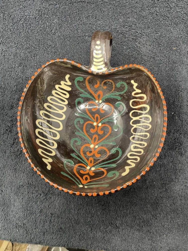 Handerbelt  Germany Ceramic Art Nappy Dish