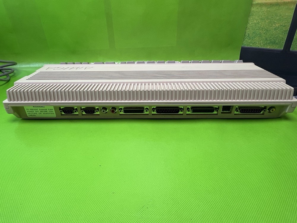 Commodore Amiga A500 Computer System Gaming System A1080 Monitor