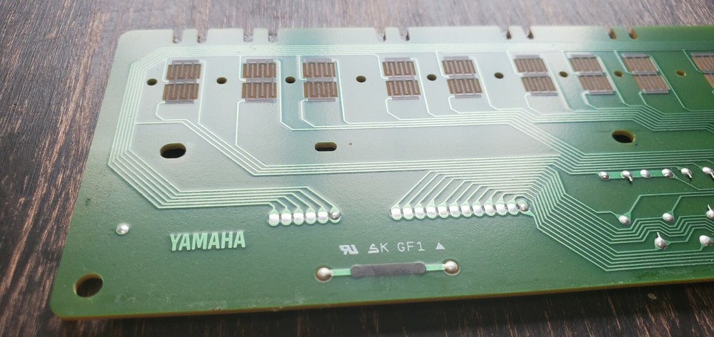 Yamaha Clavinova CVP-202 XT240