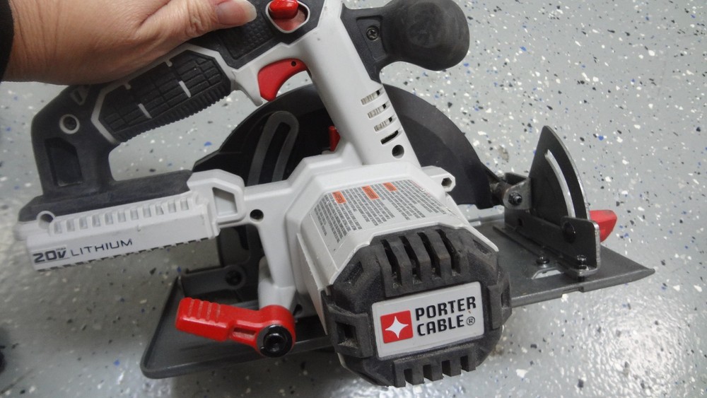 Porter Cable 4 Tool Combo Kit W/ 2 Batteries & Charger