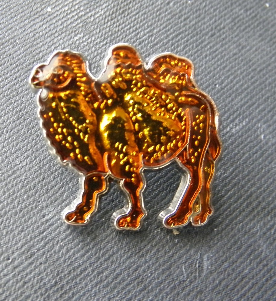BACTRIAN CAMEL TWO HUMPS MONGOLIAN ANIMAL LAPEL PIN 1 inch