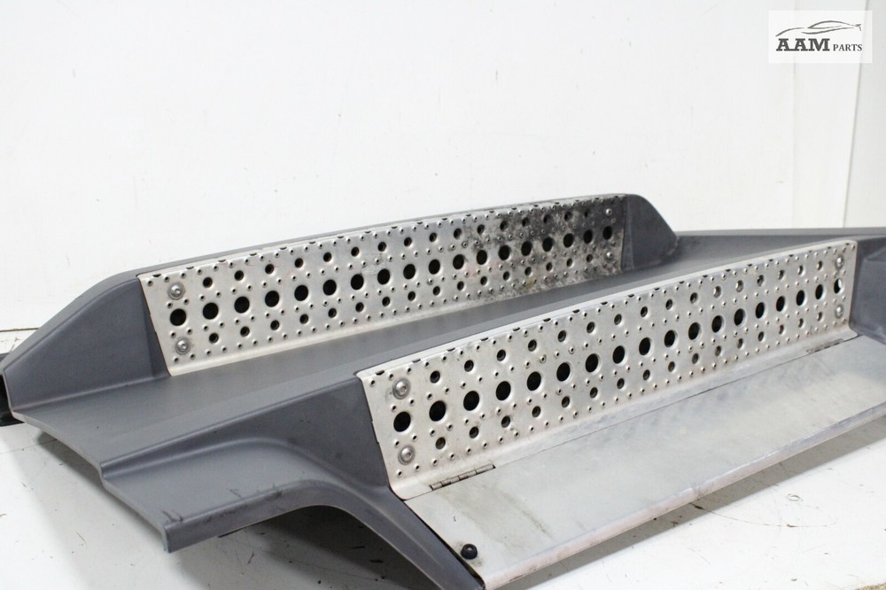 2018-2024 FREIGHTLINER CASCADIA FRONT LEFT SIDE STEP FAIRING COVER PANEL OEM