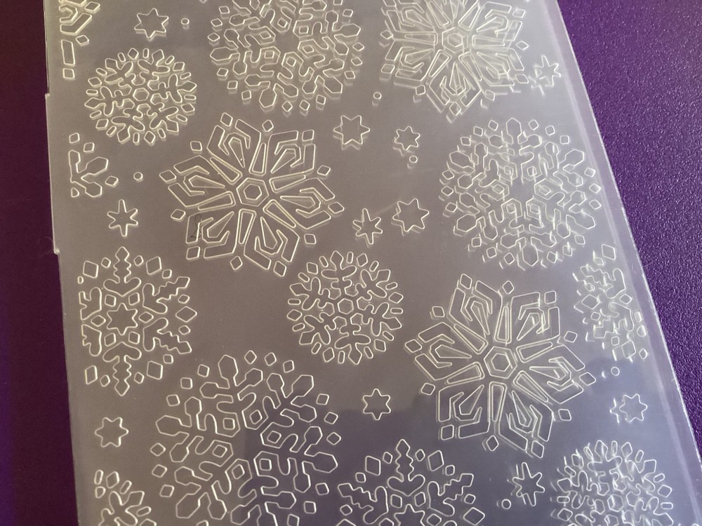 Anna Griffin Slimline Snowflakes Embossing Folder