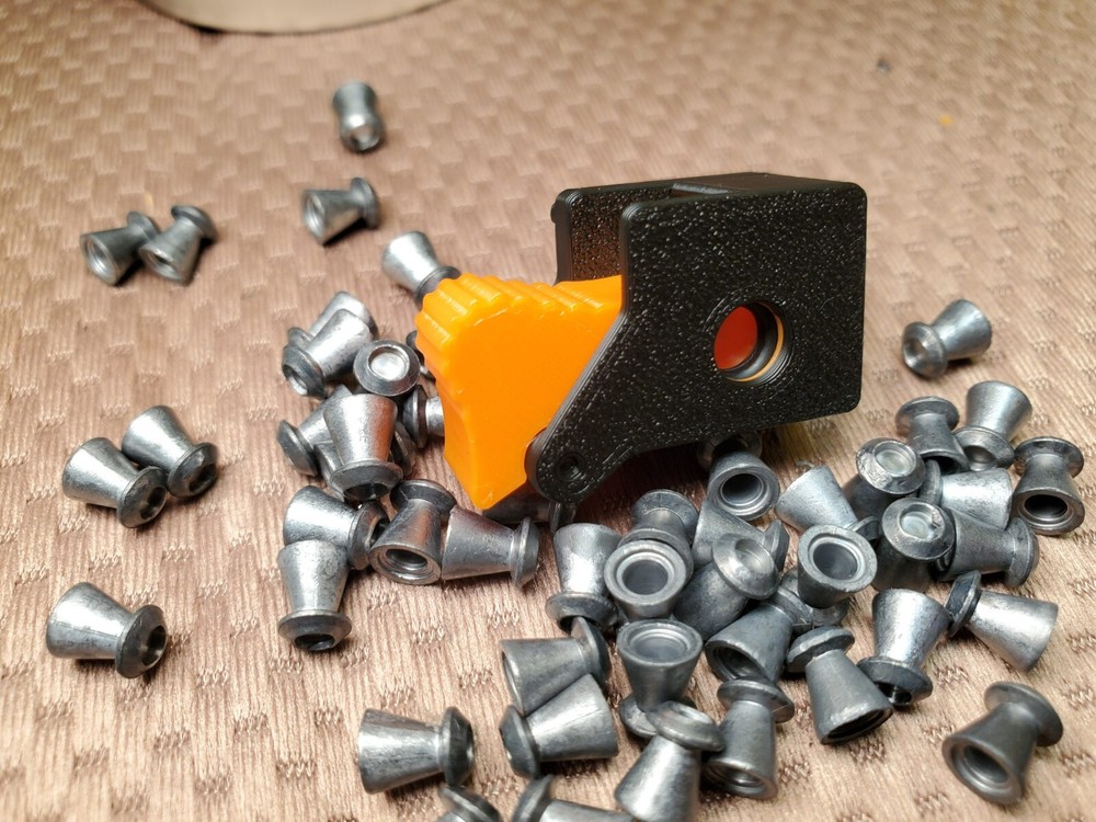 Stormrider / Chaser / Airbug / CP1 / PP800 single shot loader (.177)
