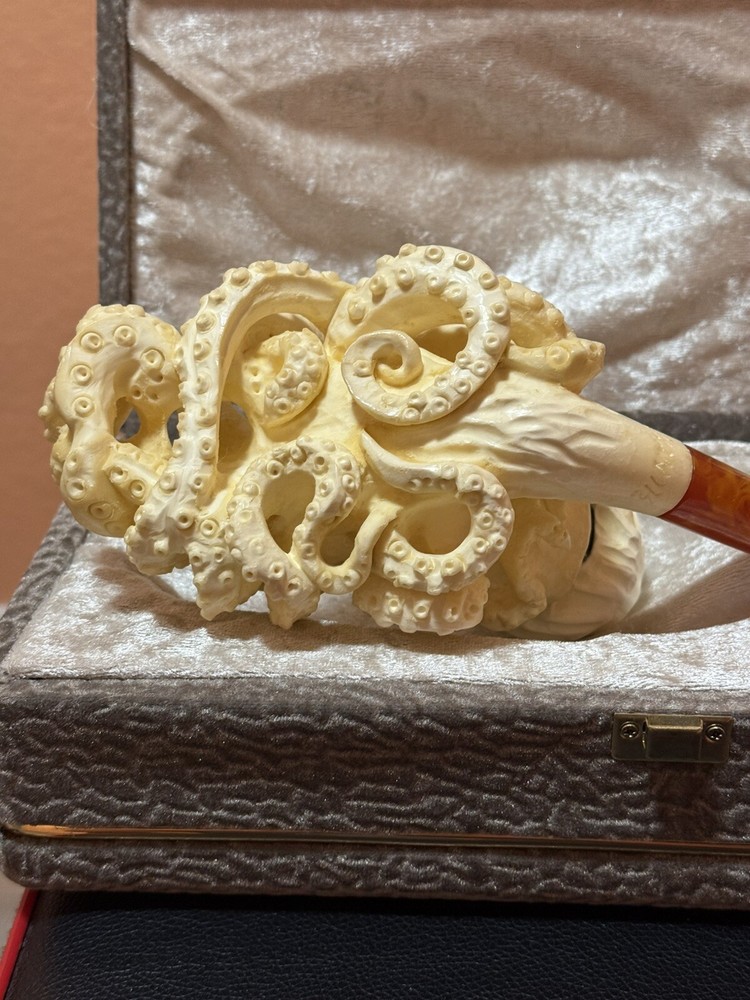New, Unsmoked Meerschaum Pipe - Octopus