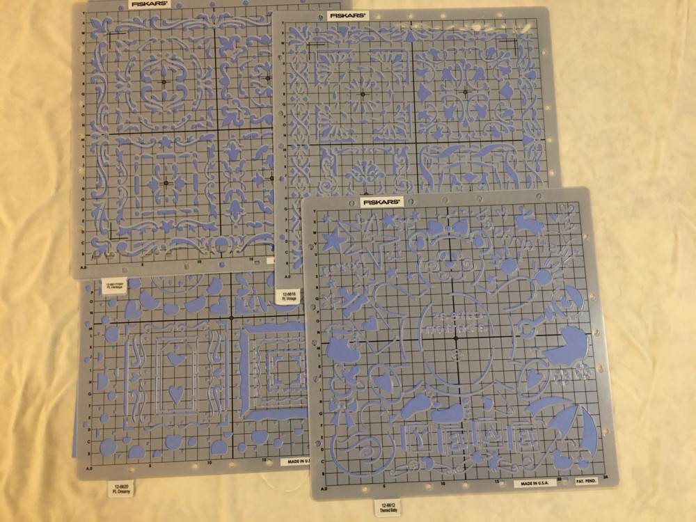 Fiskars ScrapBoss Embossing System with 7 additional Stencil Sets ⭐️