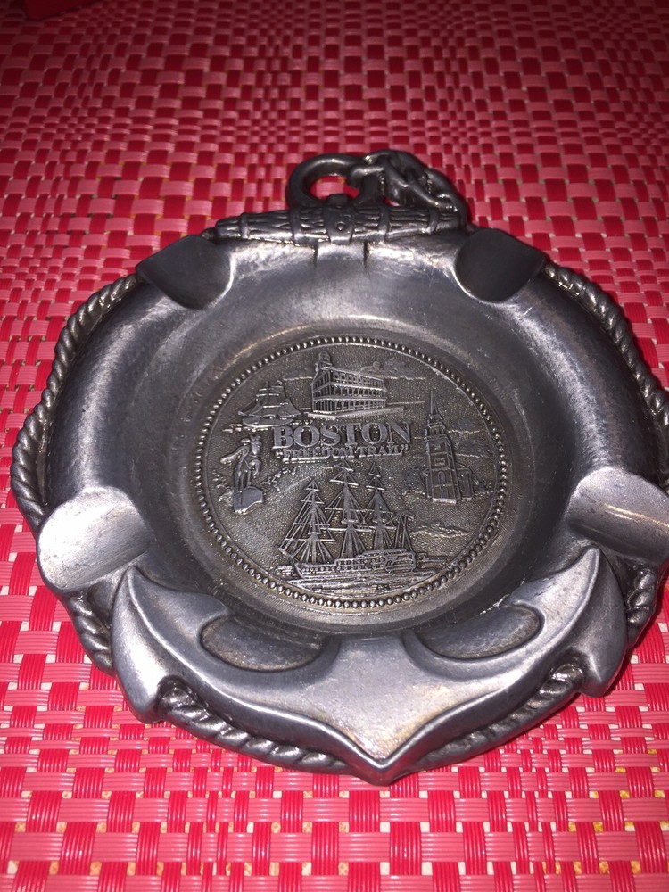 Boston “freedom Trail” ashtray
