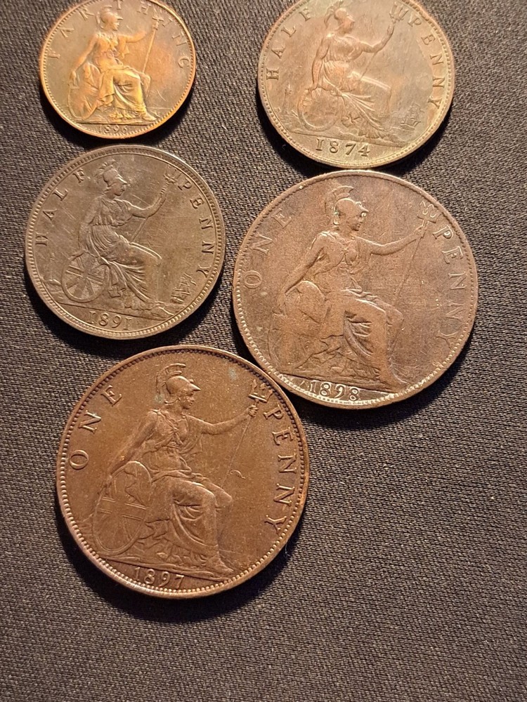 7 coins from Great Britain - 19th century