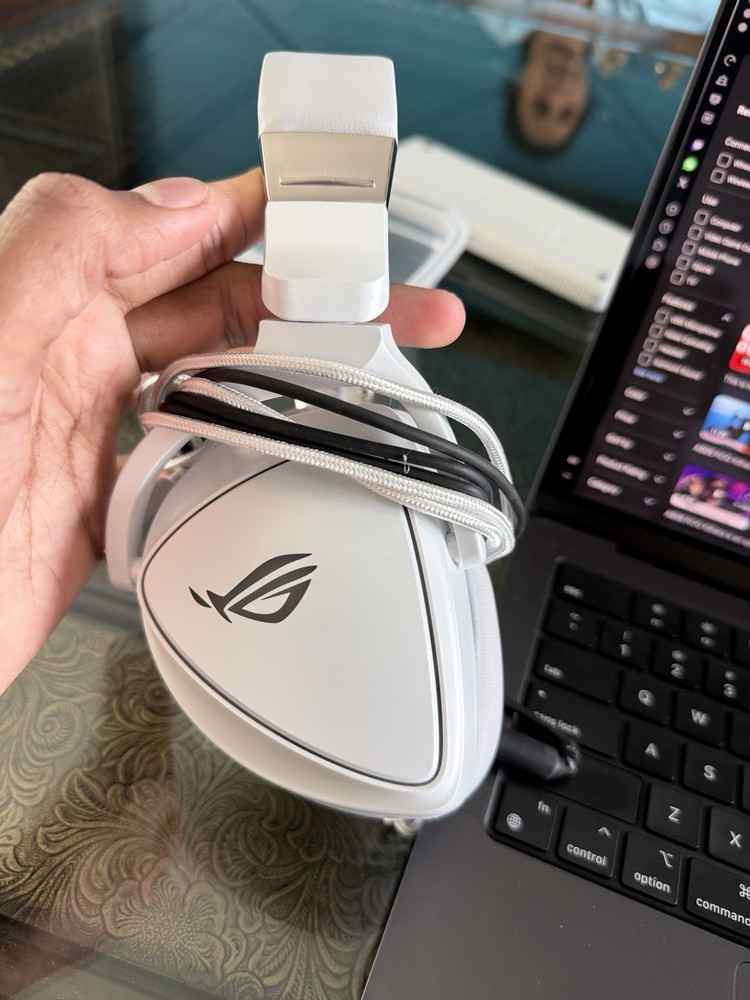 ASUS ROG Delta White Edition RGB Quad-Dac Gaming Headset/‼️ NO MIC‼️