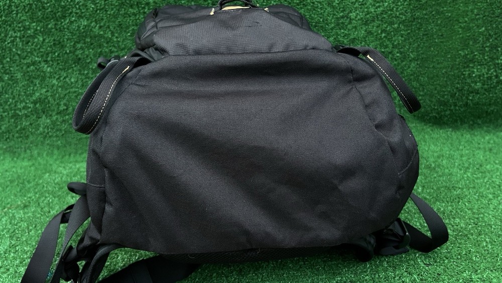 CAMELBAK Alpine Explorer Black Backpack, Fits 100oz Hydration Bladder, READ!