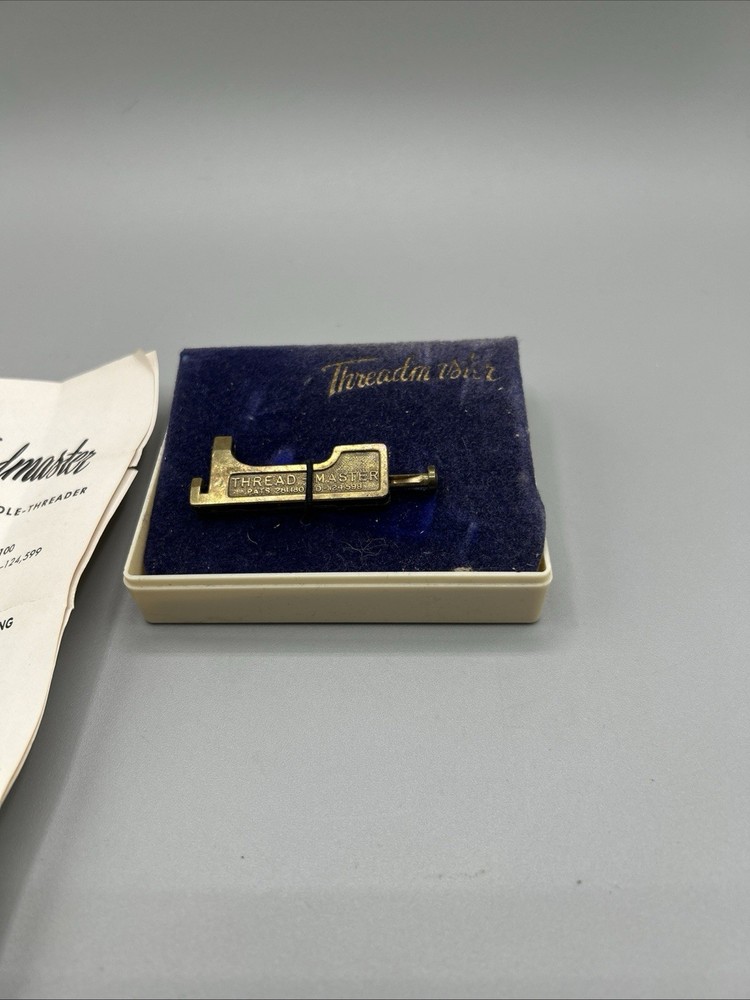 Vintage Threadmaster Automatic Needle-Threader