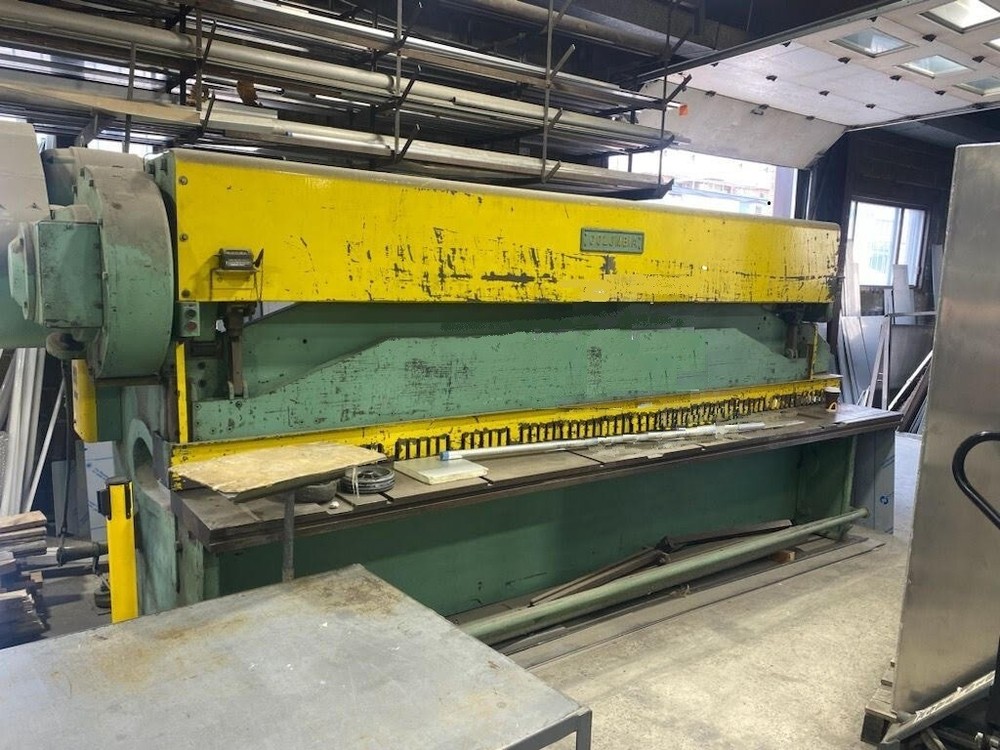 12' POWER Squaring Shear