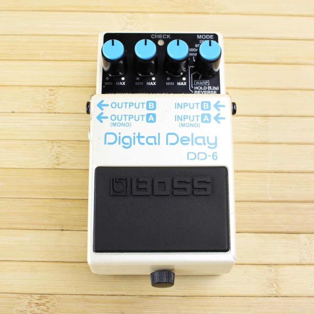 Boss DD6 Digital Delay Guitar Effect Pedal