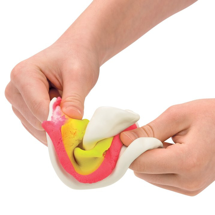 Play-Doh Mixing Studio Kit with 5 Super Cloud and 5 Scented Modeling Compound