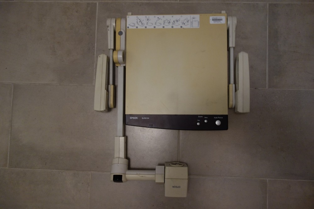 EPSON ELPDC04 High-Resolution Desktop Document Presentation / Presenter Camera