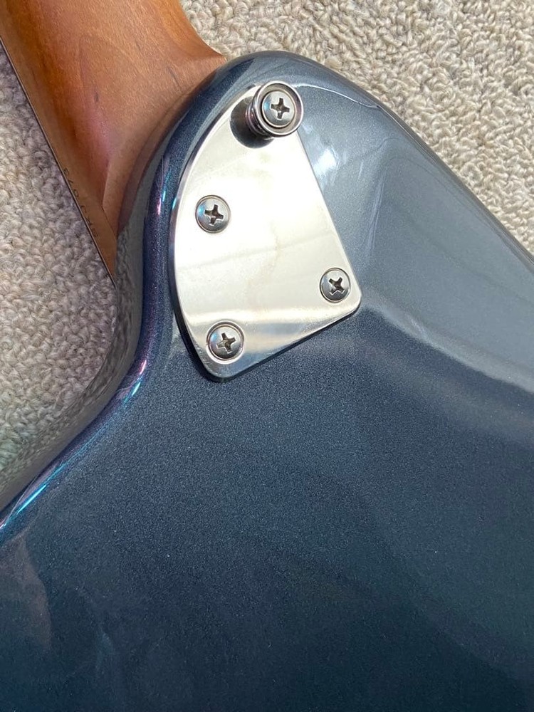 Klein Japan Stele Ash Glay Metallic