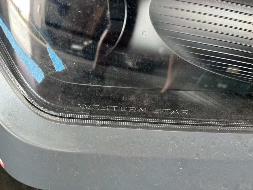 WESTERN STAR 47X SBA Hood