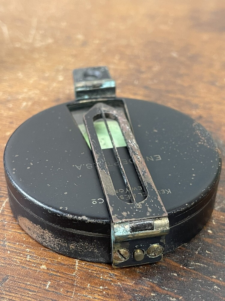 KEUFFEL & ESSER 1917 ENGINEERING DEPT. COMPASS WITH CASE (MM1514) not working.