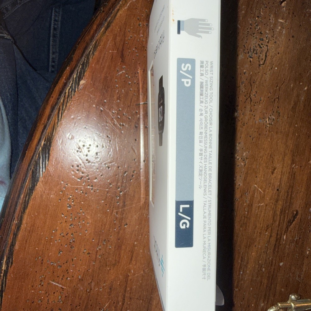 Fitbit Versa Classic Band - Authentic Brand New Sealed - White Large