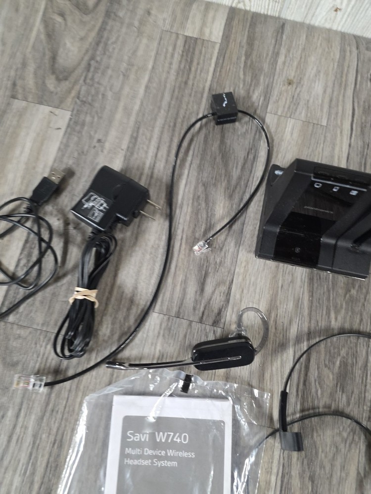 Plantronics Savi W740 Wireless Headset System Wireless Phone Communication