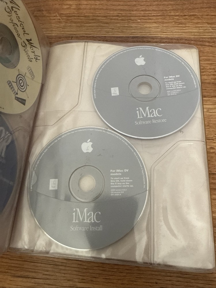 Vintage Apple Macintosh Compact Discs CD-ROM Software Bundle Encyclopedia iMac