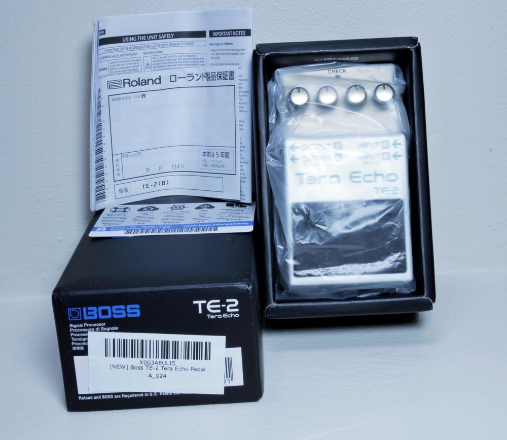 * Boss TE-2 Tera Echo Guitar Effect Pedal * A Multi-Dimensional Reverb-Delay *