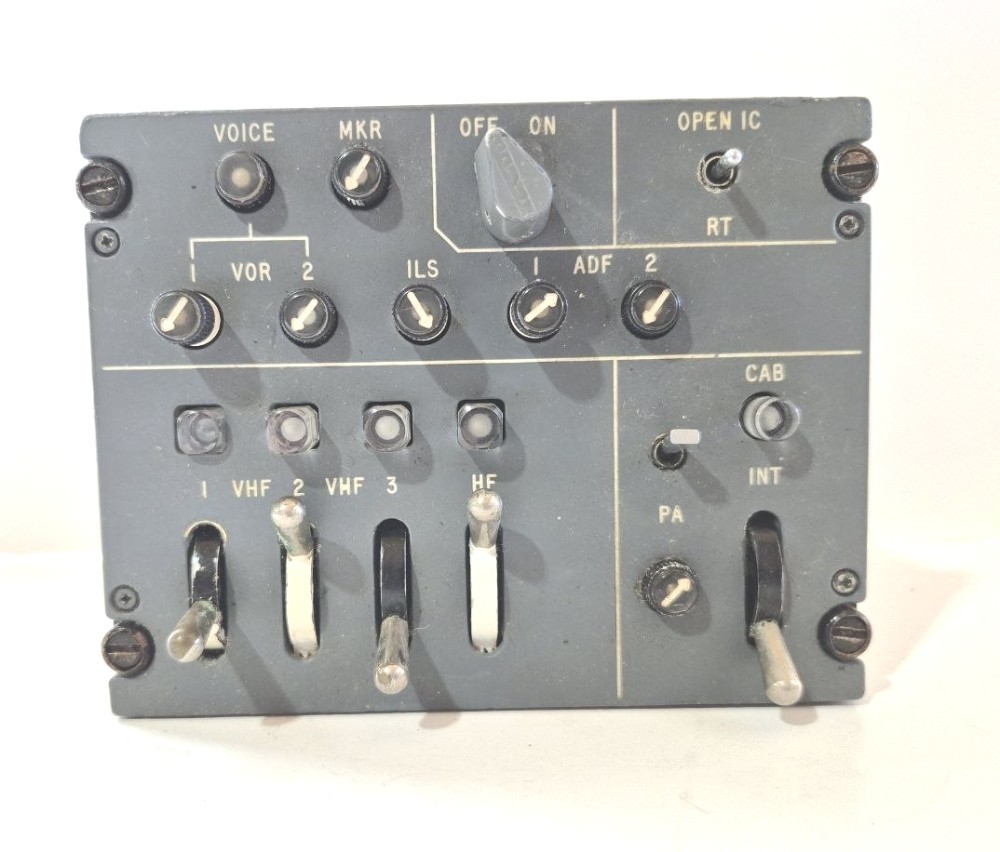Gables G6937-19 Aircraft Audio Control Panel