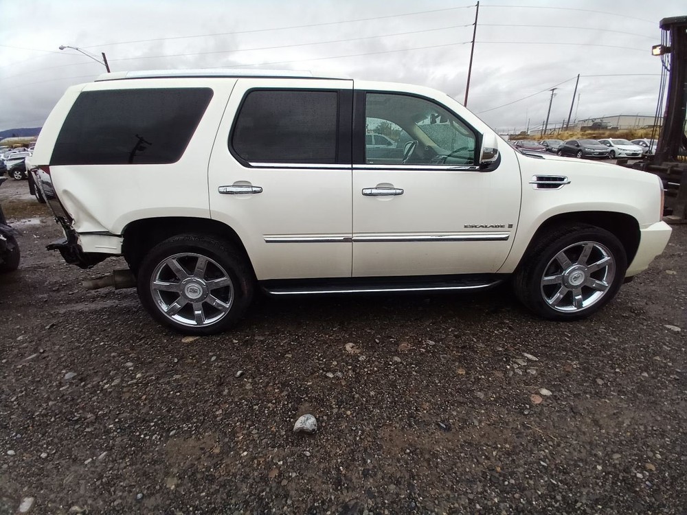 ESCALADE 2007 Battery Tray 12569654