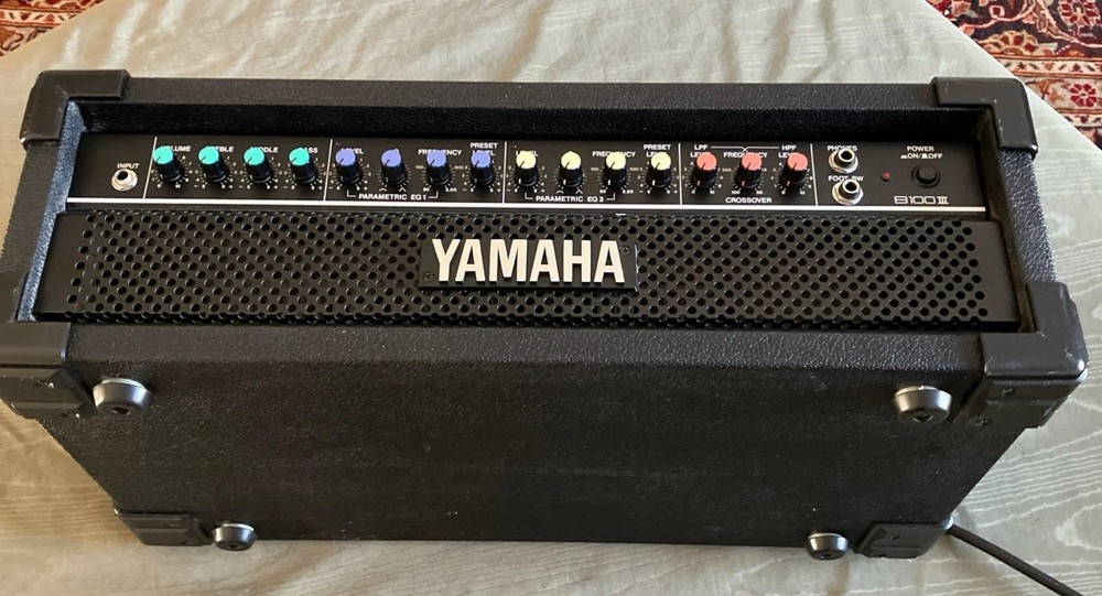 Yamaha B100 III solid-state bass amplifier head