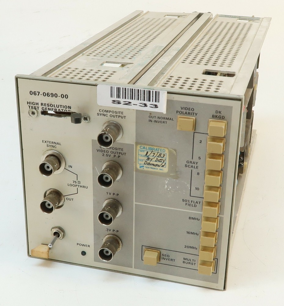 Tektronix 067-0690-00 High Resolution Test Generator