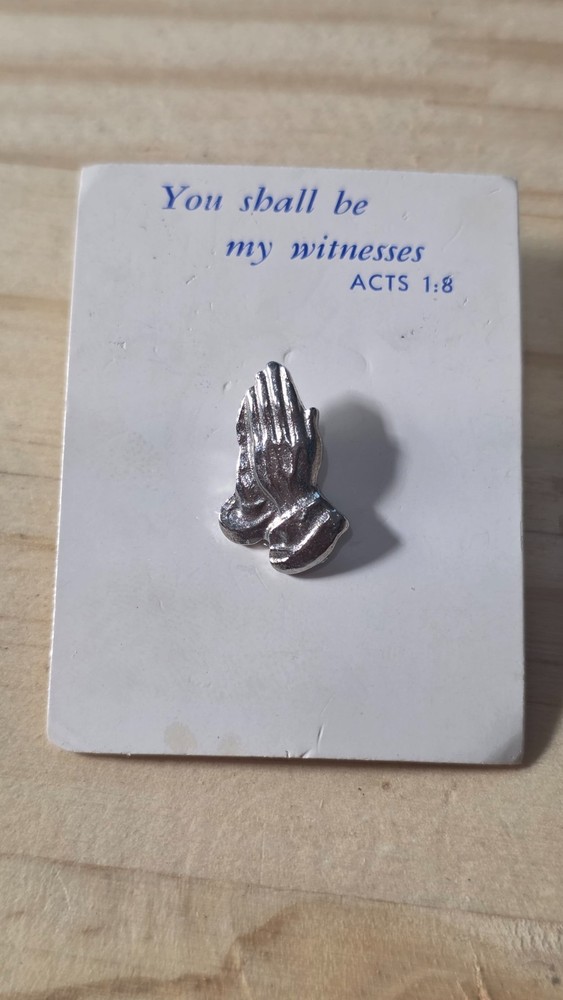 Praying Hands Lapel Pin