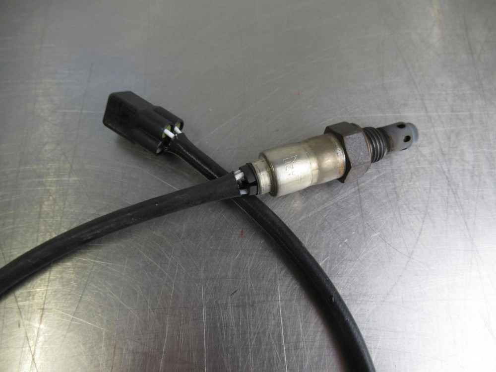 EB1407 2019 19 KTM SMC R 690 LAMBDA OXYGEN O2 SENSOR