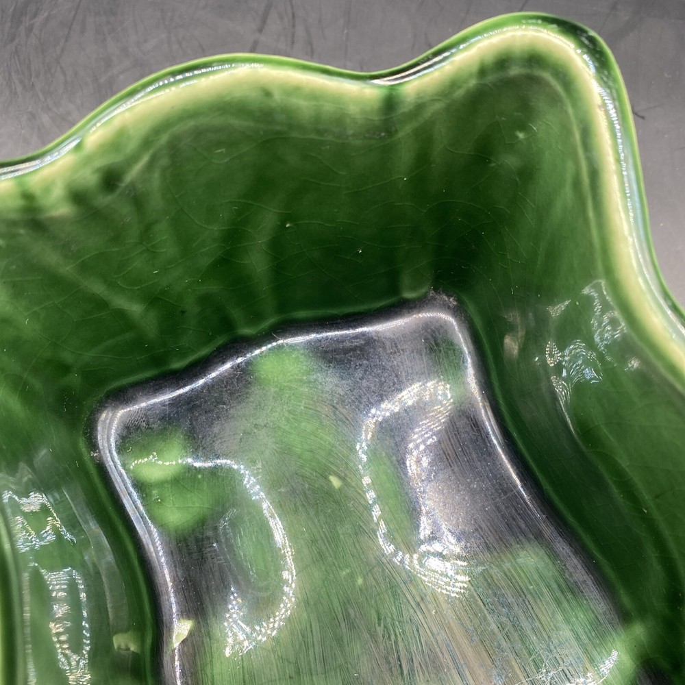 McCoy USA Green Ruffled Edge Striped Rectangular Pottery Planter Vase