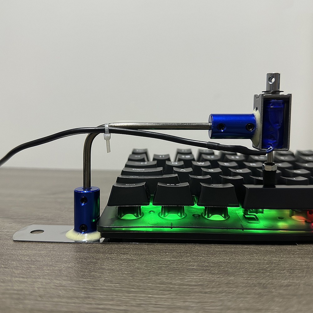 Computer Keyboard Clicker Auto Random Click Game Assistance Hang Up Artifact 5V