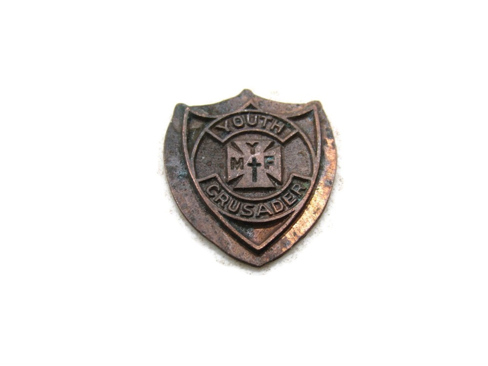 Youth Crusader Pin Gold Tone Missing Backing