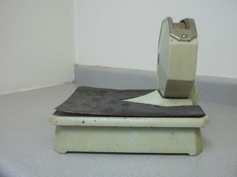 Detecto Lowboy scale Vintage Antique bath scale