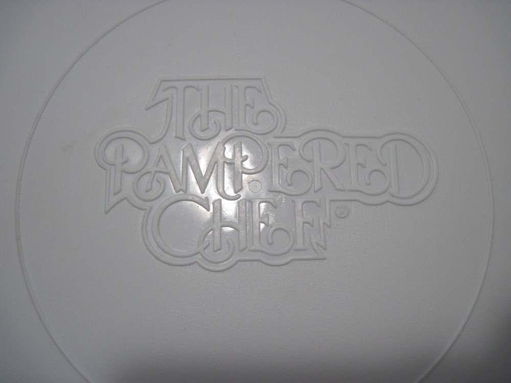 Pampered Chef 10" Replacement Bowl White Lid Large Tab