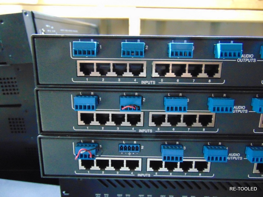 (1) EXTRON TPX Twisted Pair Matrix Crosspoint Switch TPX 88 A