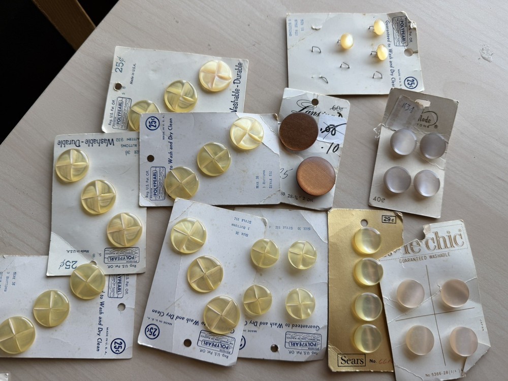 Vintage Plastic Buttons Lot