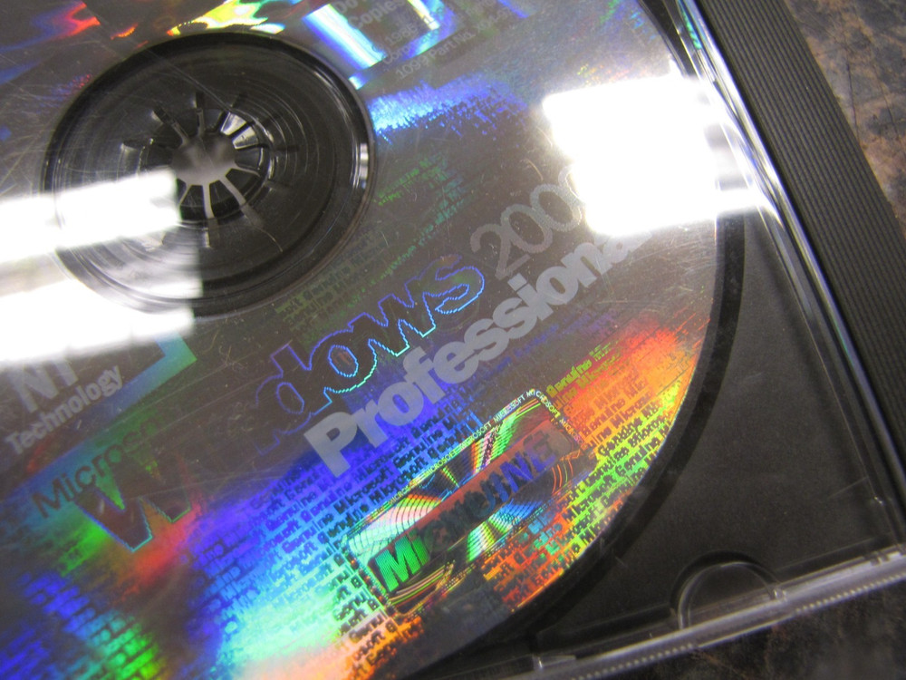 MICROSOFT WINDOWS 2000 PROFESSIONAL CD Unsealed w/ Product Key -MS29