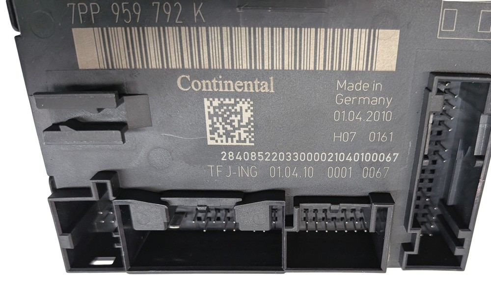 2011 PORSCHE CAYENNE (958) FRONT RIGHT PASSENGER DOOR CONTROL MODULE