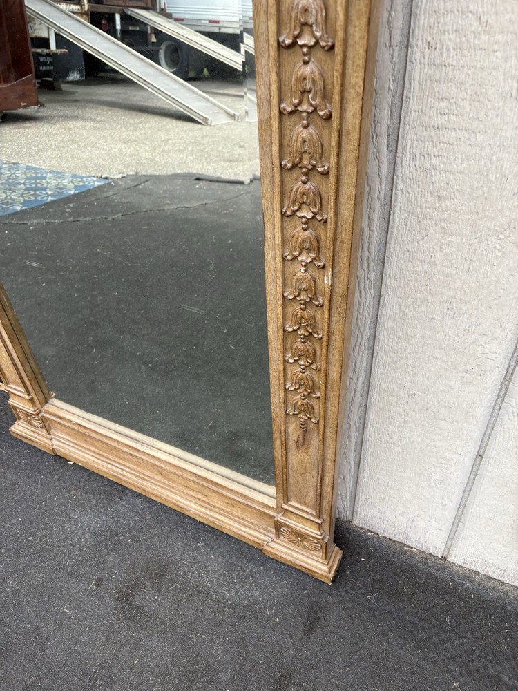 66851 Decorator Large Gryphon Accent Mirror