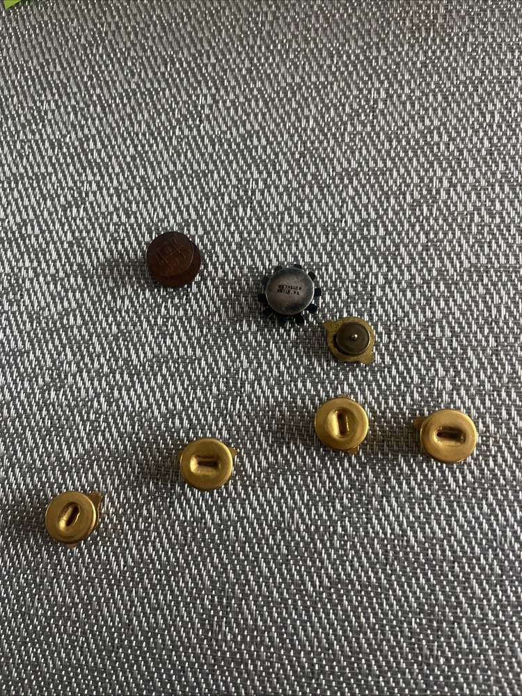 7 Assorted US Military Lapel Pins