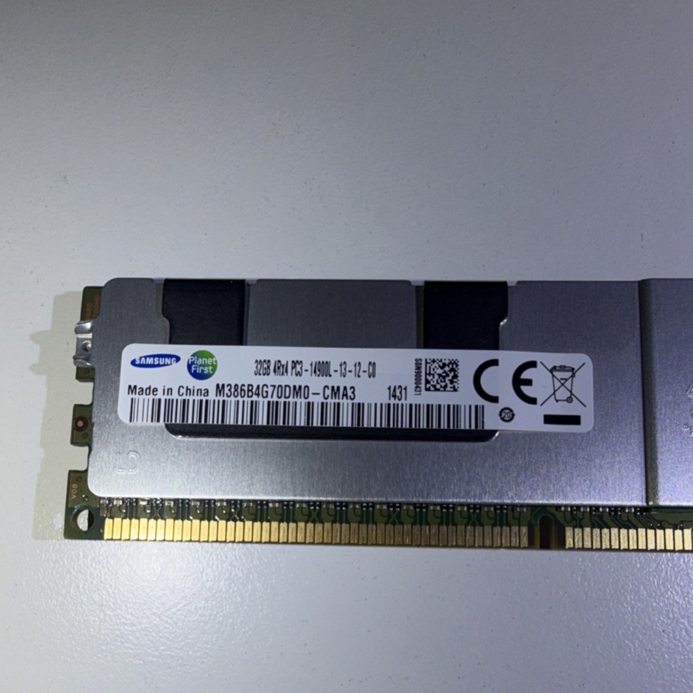 Samsung 32GB DDR3 PC3-14900L DIMM ECC Registered Server RAM M386B4G70DM0-CMA3