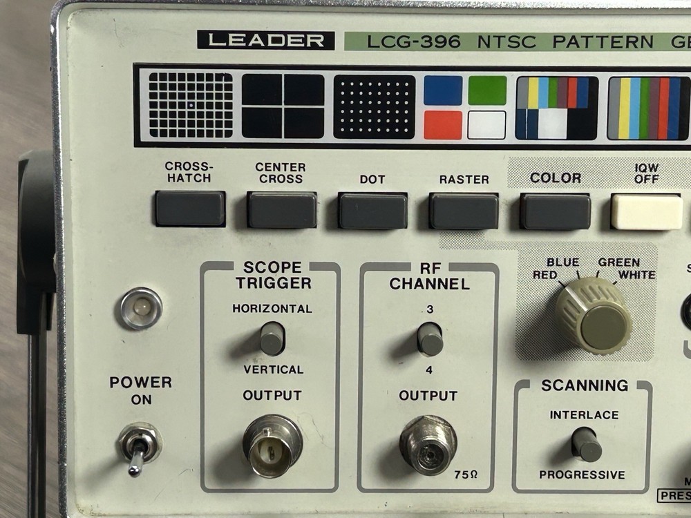 Leader LCG-396 NTSC Pattern Generator & Instruction Manual Original Box Tested